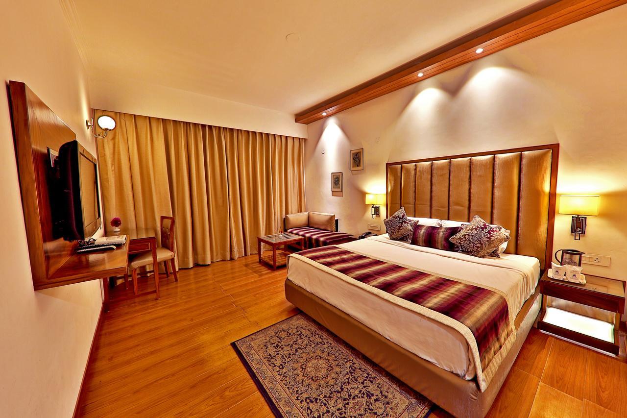 มสนาลิ ไฮท์ Hotel มะนาลี ภายนอก รูปภาพ