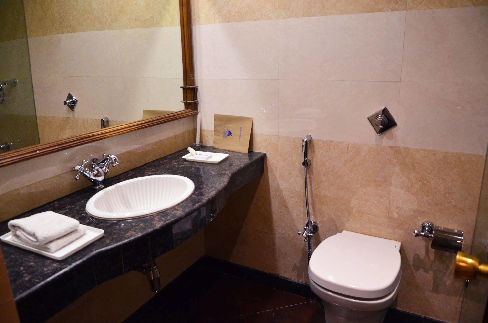 มสนาลิ ไฮท์ Hotel มะนาลี ภายนอก รูปภาพ